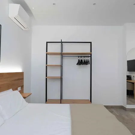 בית הארחה Sabbia And 4*